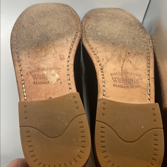 Weejuns G.H.Bass Black patent Leather Loafers - Picture 7 of 11